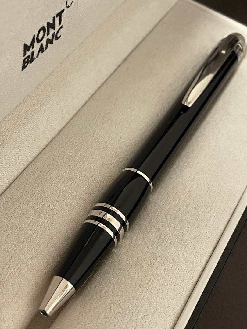 ◾️モンブラン◾️スターウォーカー◾️ボールペン◾️プラチナ◾️化粧箱付属◾️￼