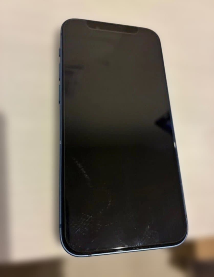 Apple iPhone 13 本体 ブルー