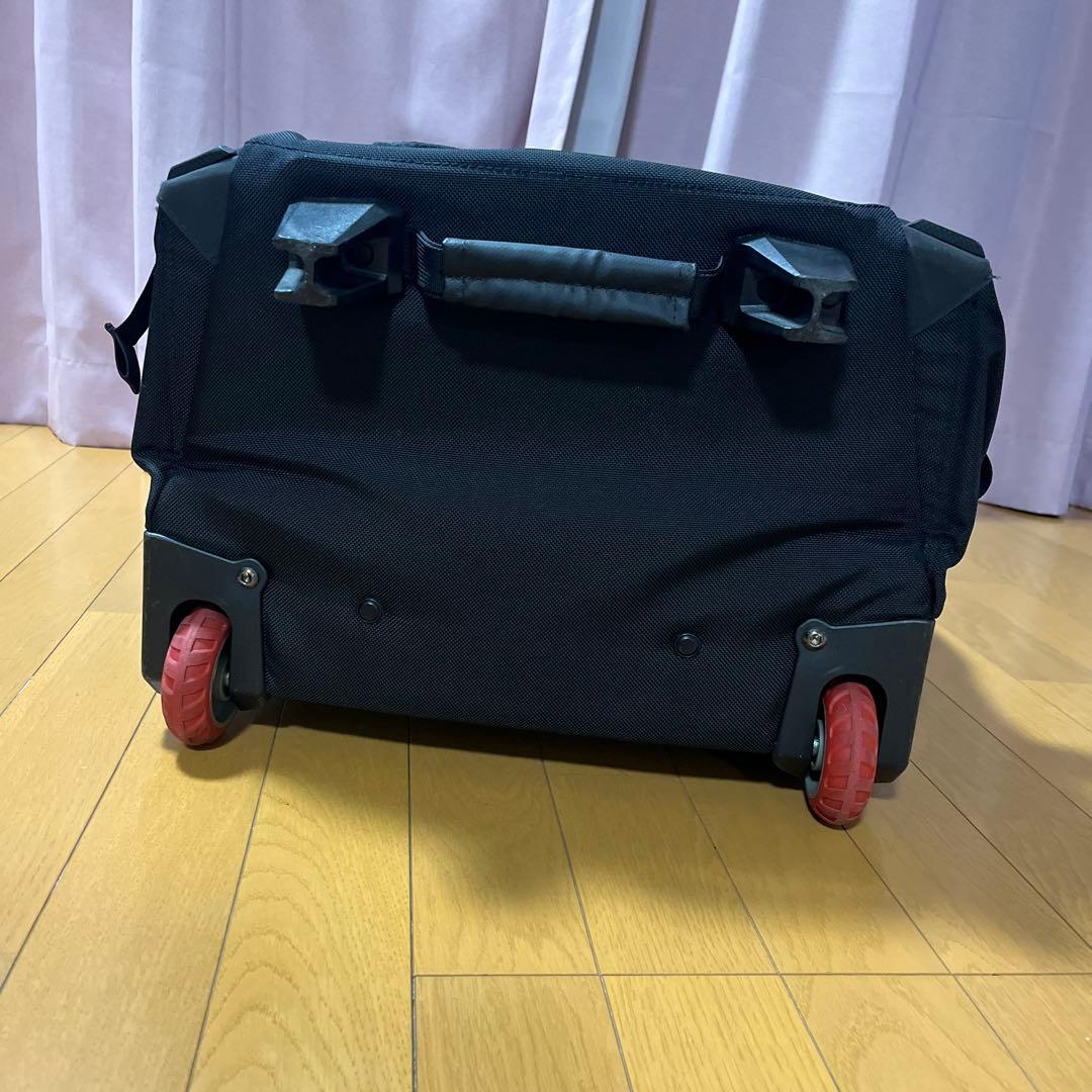 88　THE NORTH FACE ブラック キャリーケース