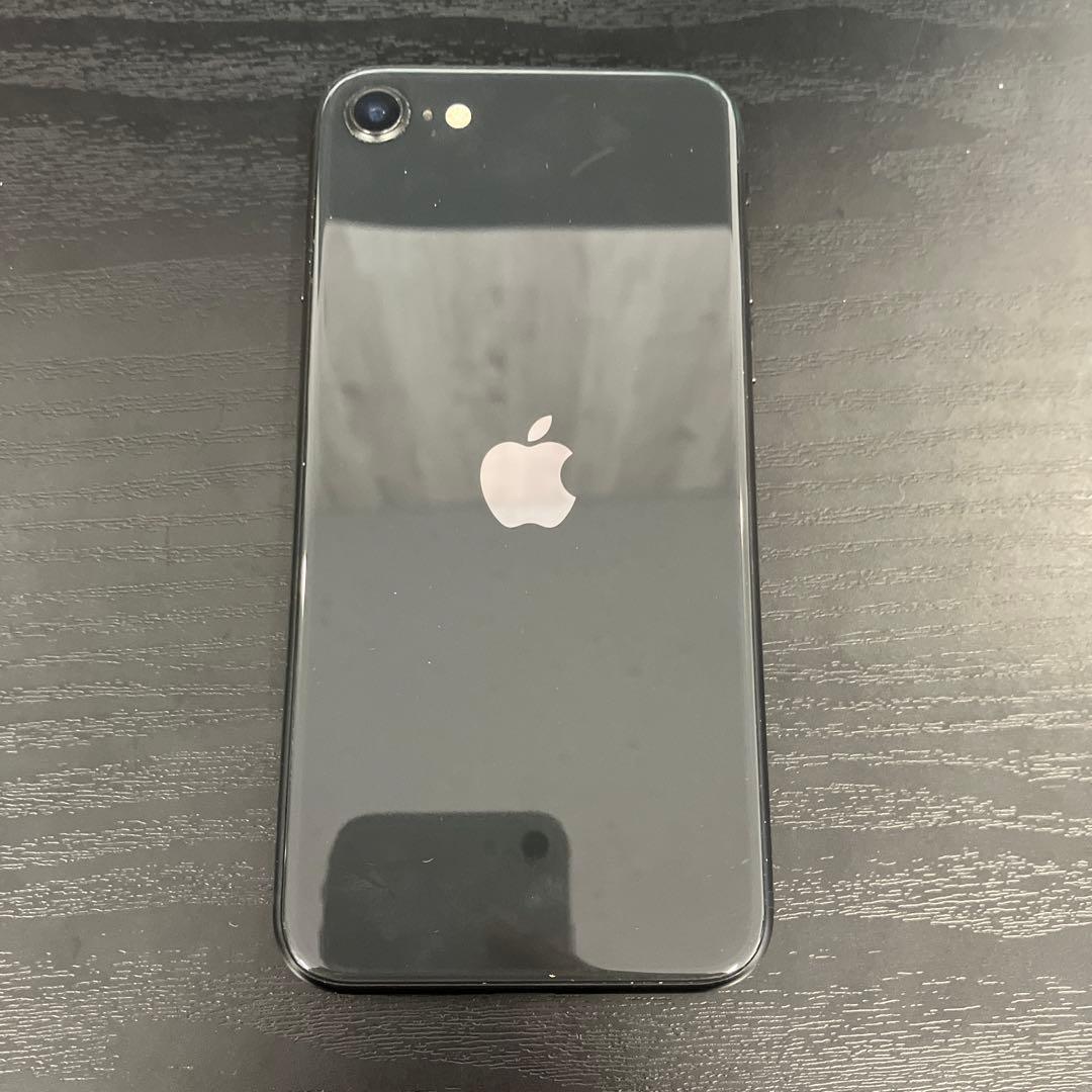 Apple iPhone SE2 64GB ブラック