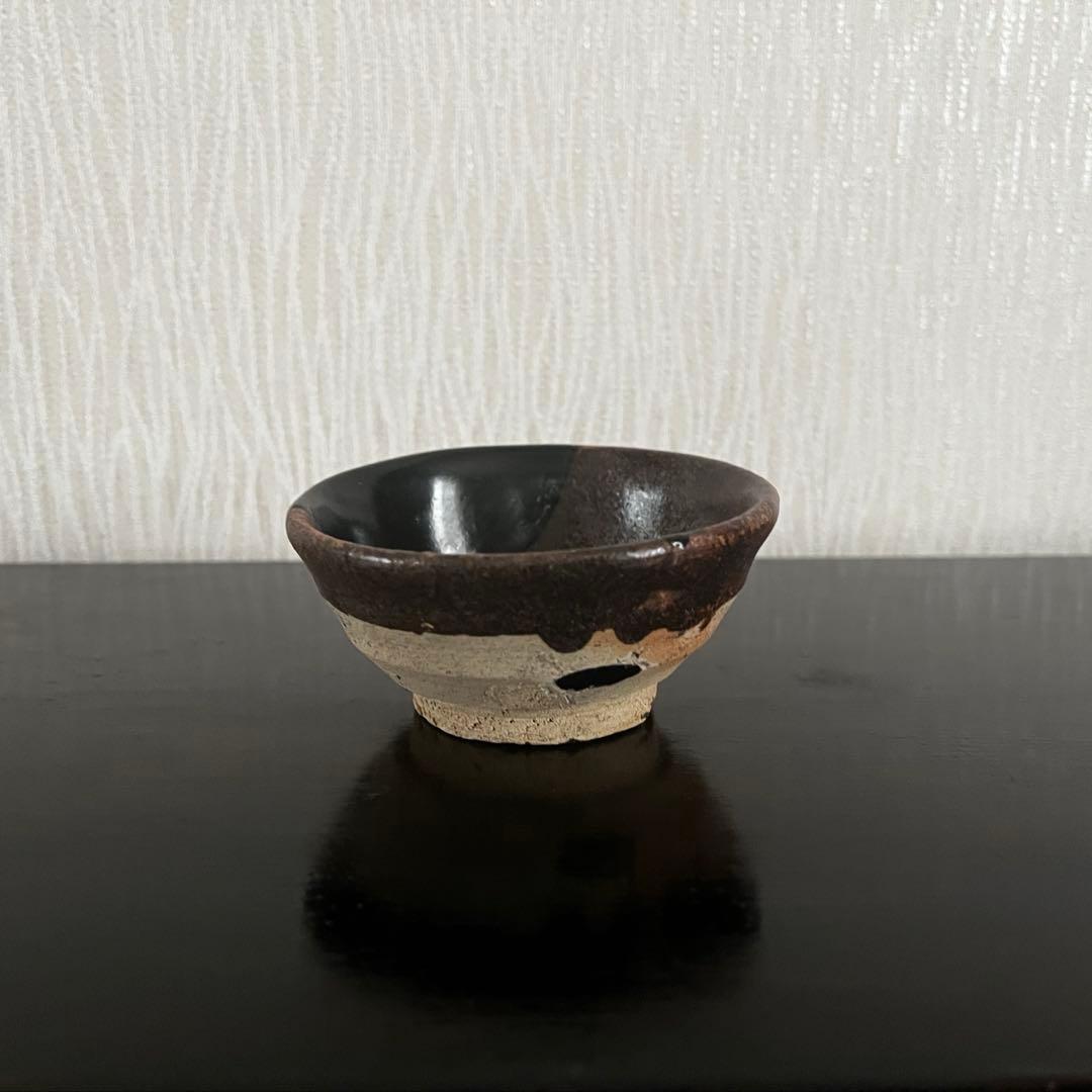 美濃鉄釉盃　江戸時代