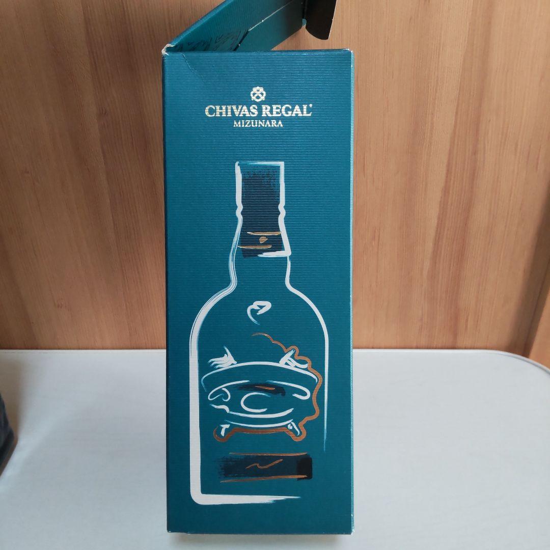 CHIVAS REGAL MIZUNARA 12年と桜尾ジン[ 限定品 01 ]