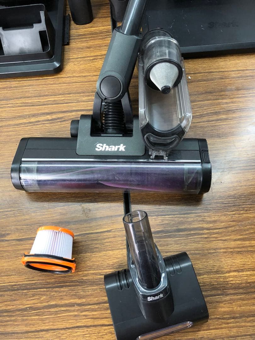 Sharp コードレスクリーナー CS601JBK 送料無料