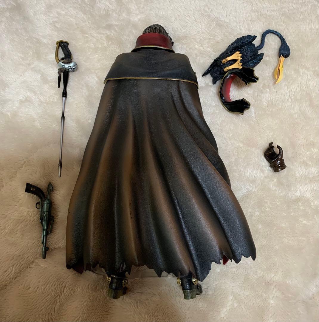 プレイアーツ改　キャプテンハーロック&Blu-ray