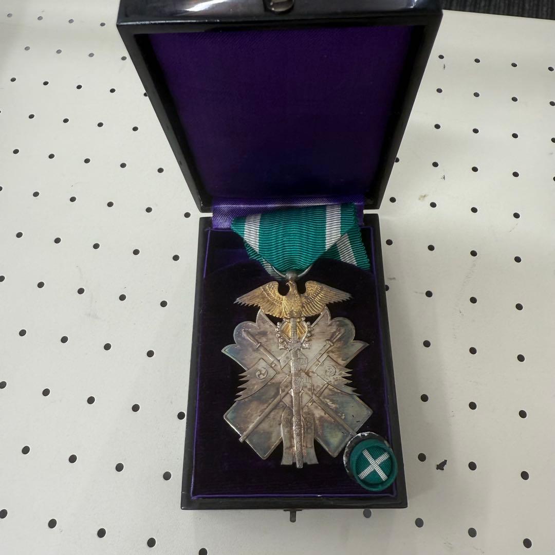 勲七級金鵄勲章勲章