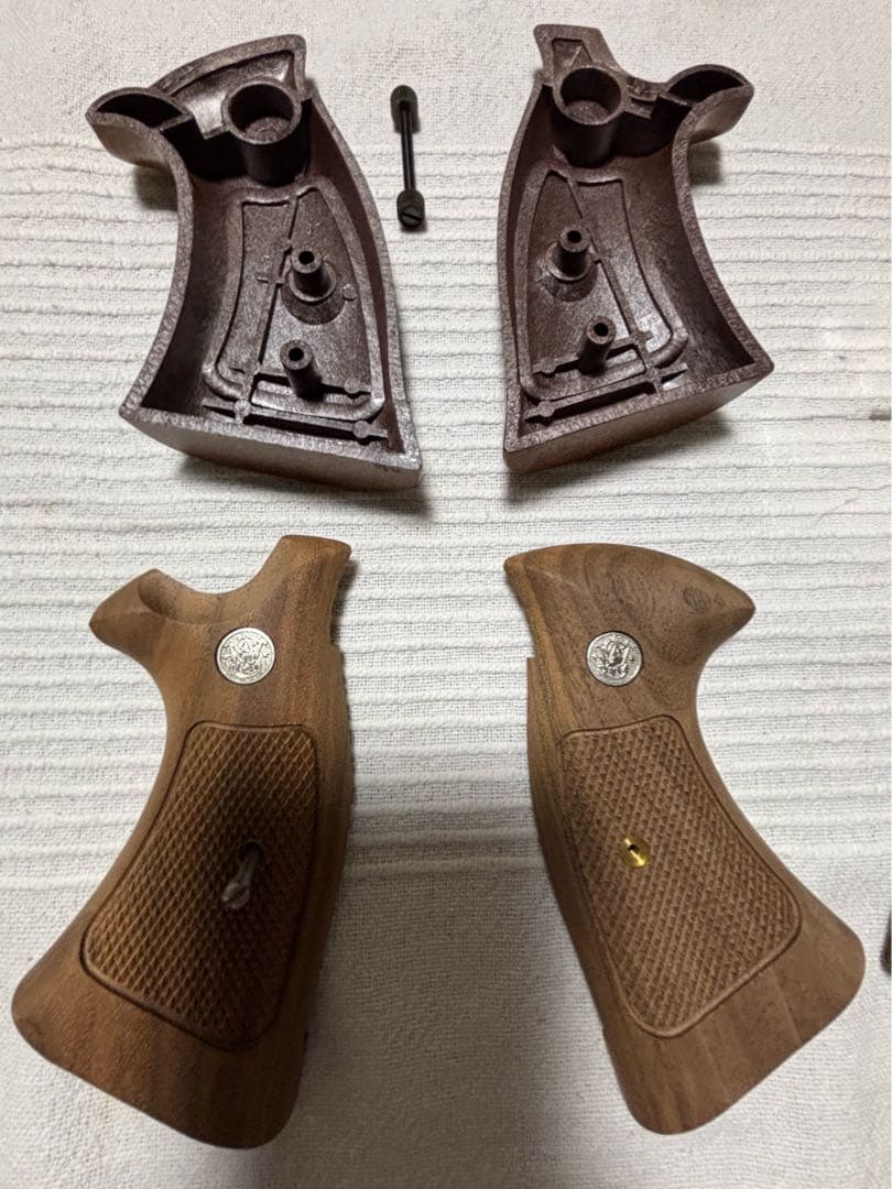 モデルガン コクサイ M19 コンバットマグナム 未発火 木製グリップ SMG