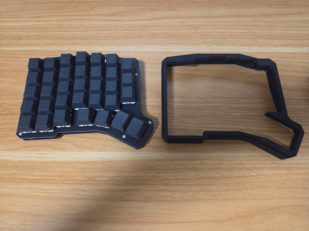 【分割キーボード】Ergo68【ケース付き】