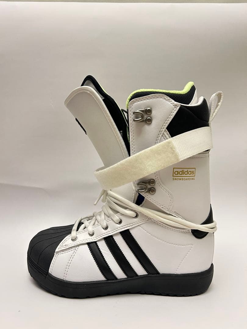 adidas スノーボードブーツ