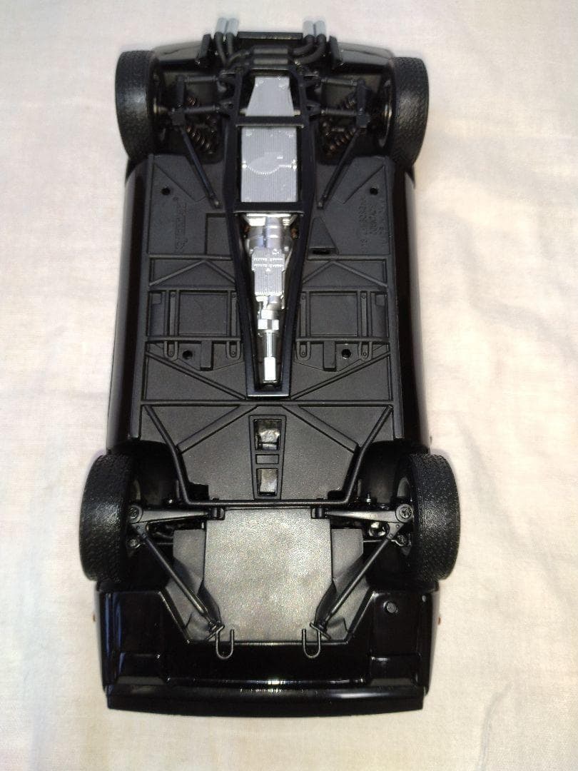 19　京商　1/18　ランボルギーニ　カウンタック　LP400　黒　ブラック