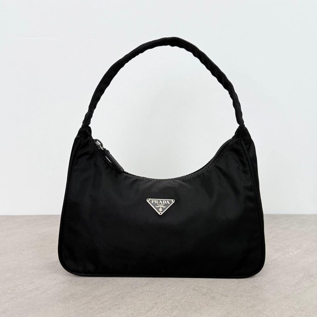 極美品 PRADA ハンドバッグ アクセサリーポーチ ナイロン 三角プレート