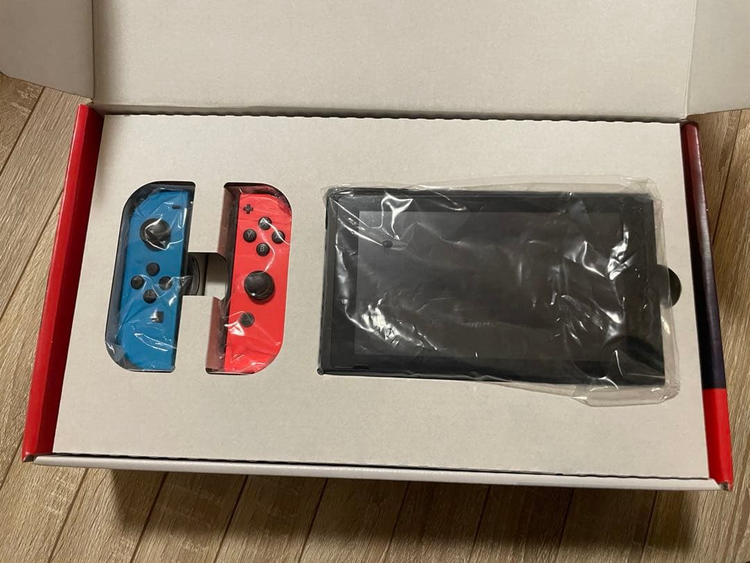 【美品】Nintendo Switch 本体