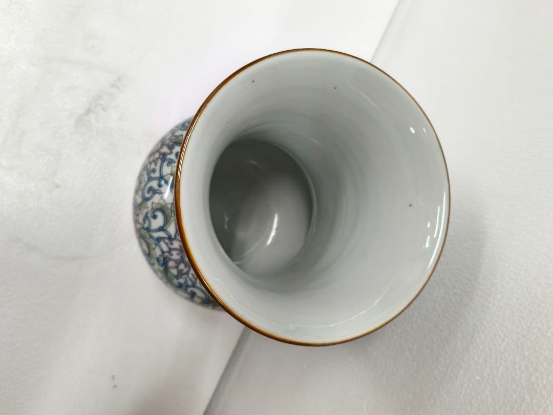 『河本礫亭』作　色絵染付華唐草図花瓶☆高30ｃｍ　磁彩/彩色　大型　花器　飾壷