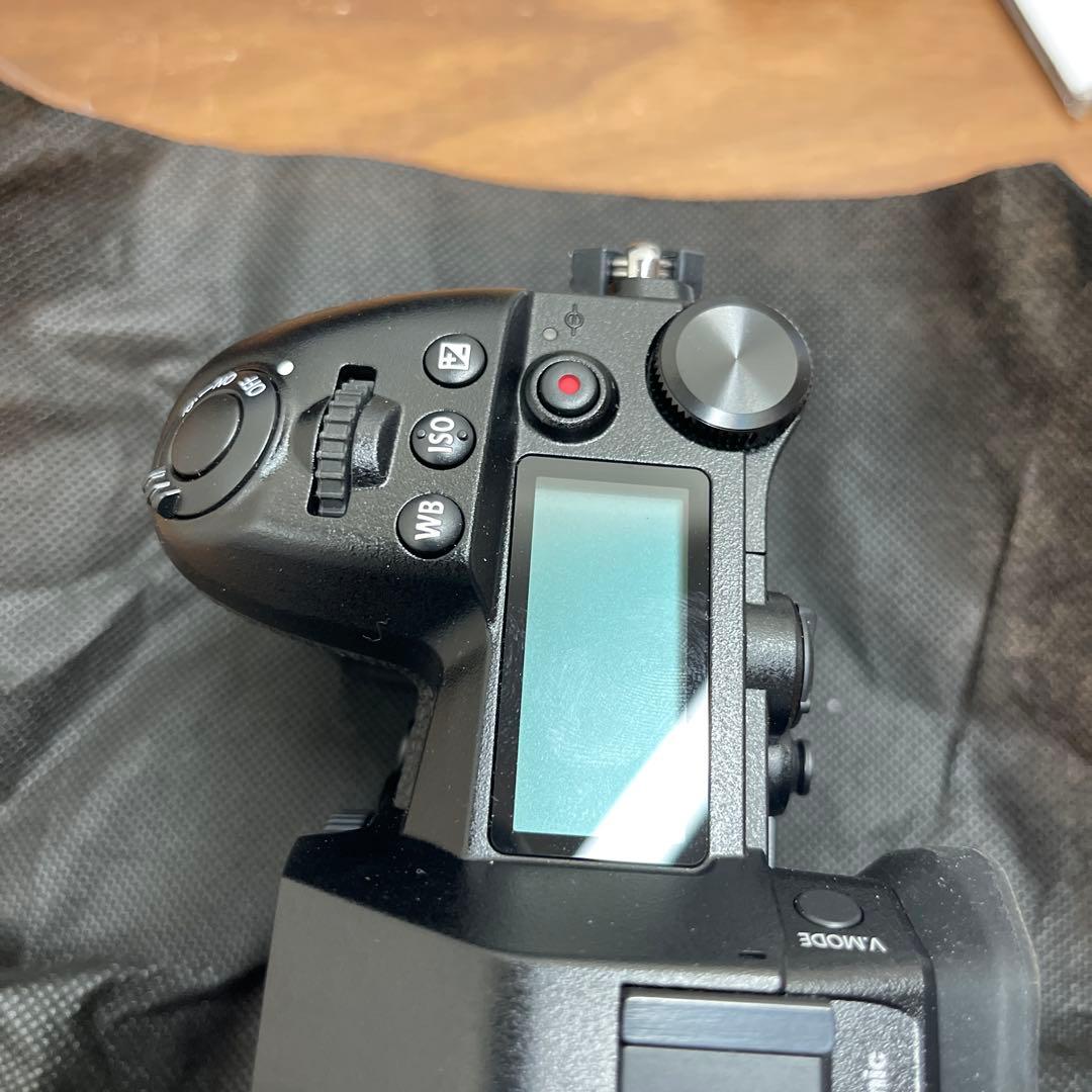 新品未使用　LUMIX DC-G9L 本体のみ