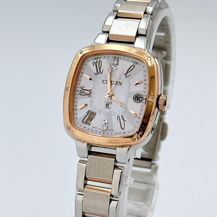 美品 シチズン クロスシー レディース腕時計 電波ソーラー ピンク スクエア