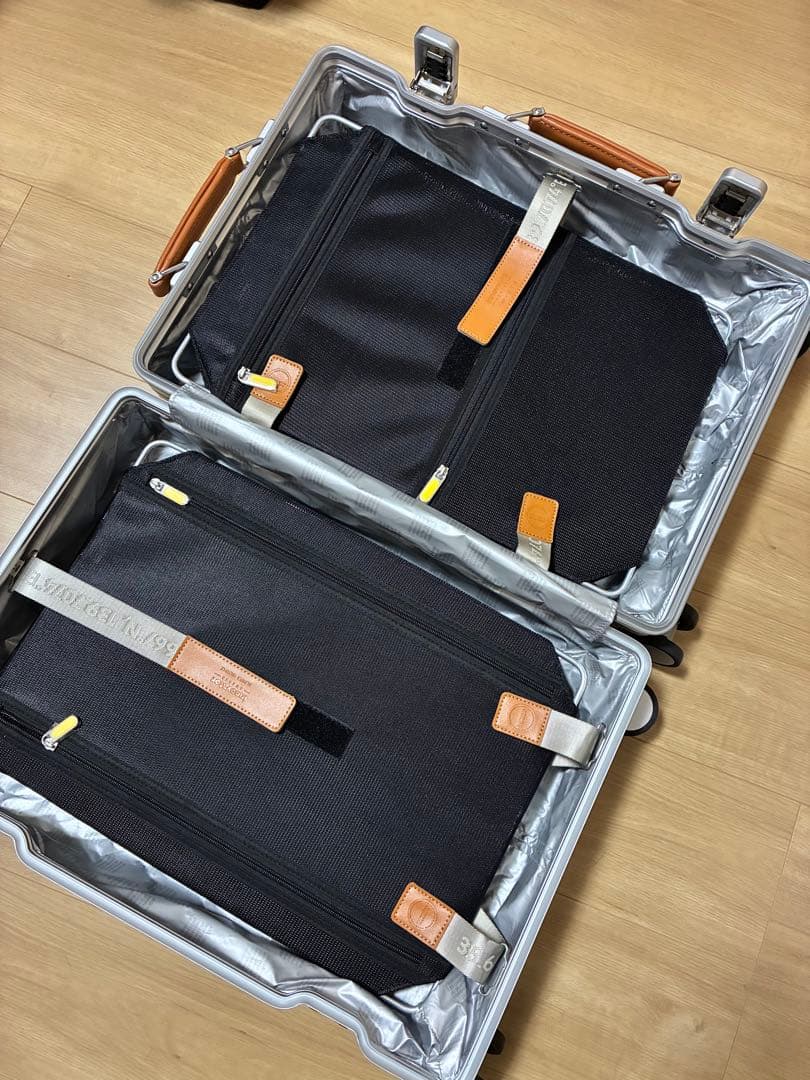 イノベーター スーツケースINV1811STP Sterling Silver