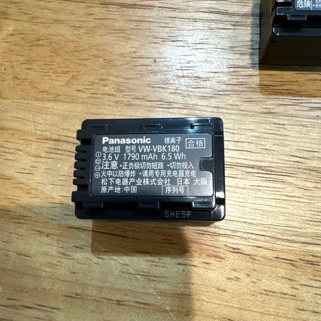 Panasonicデジタルハイビジョンビデオカメラ/HC-V700M