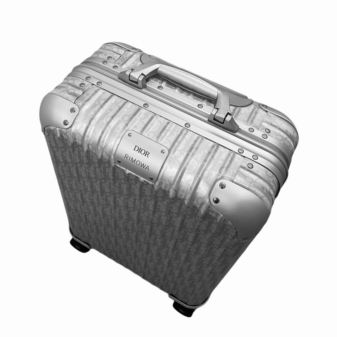 あやめ様 DIOR AND RIMOWA キャリー オン スーツケース シルバー