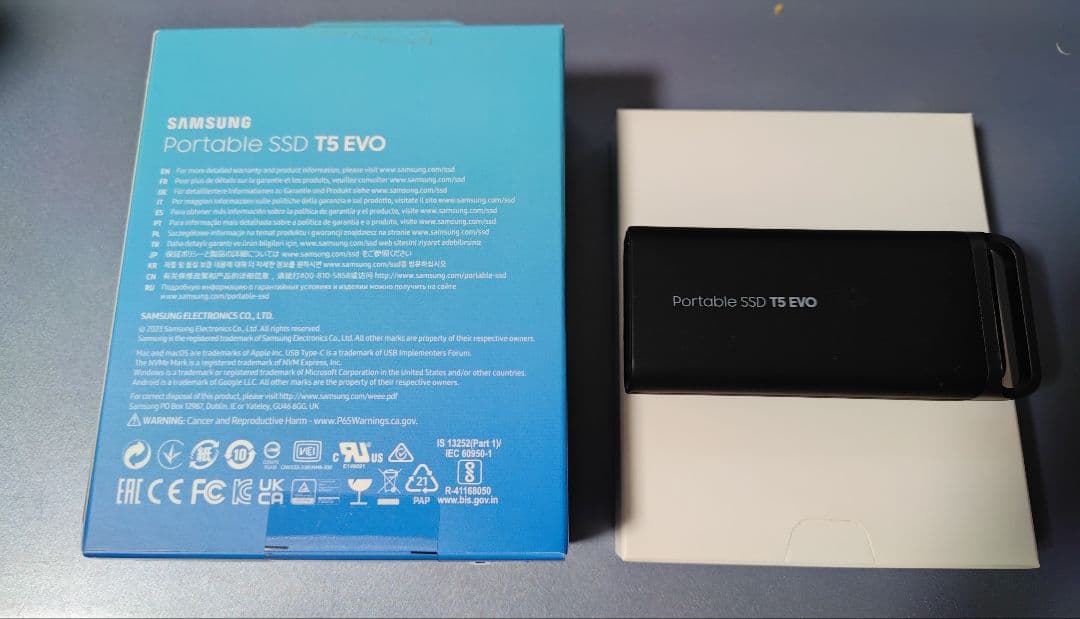 Samsung Portable SSD T5 EVO 8TB 外付けSSD