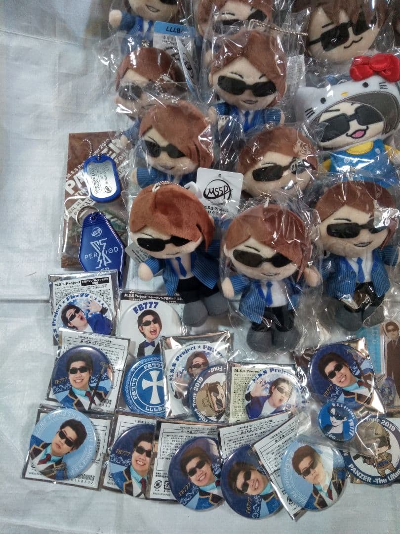 MSSP FB777 グッズまとめ売り ぬいぐるみ アクスタ 缶バッジ