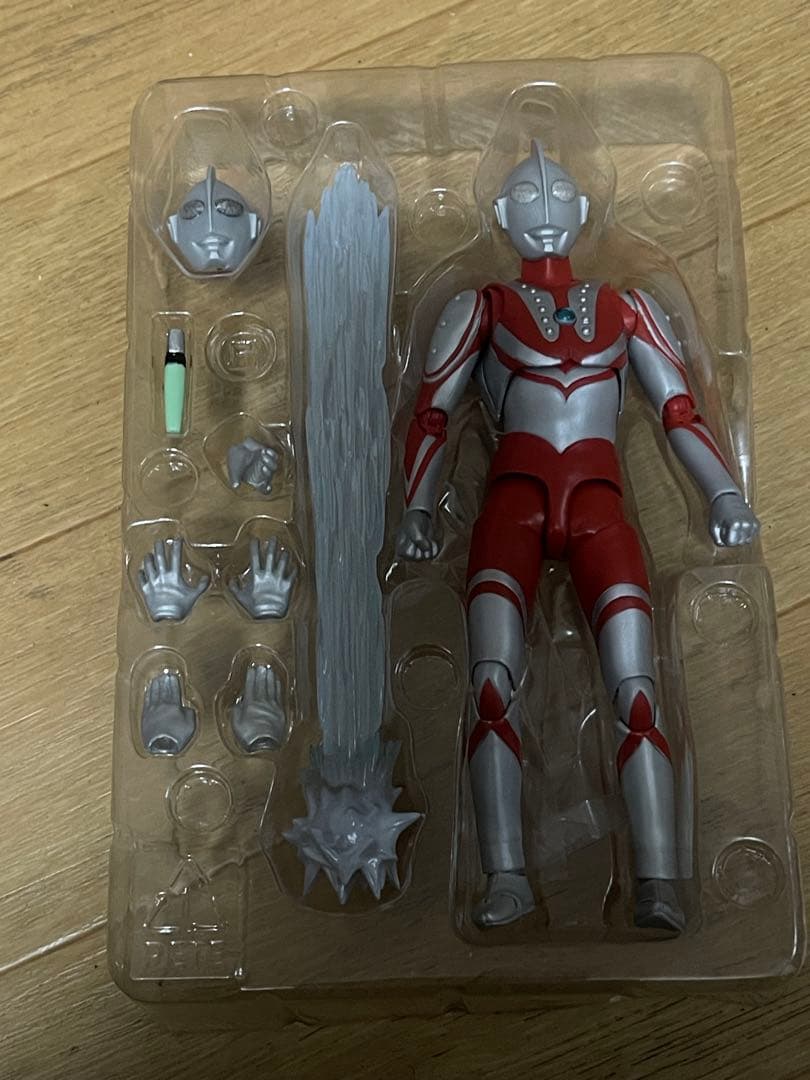 フィギュアーツ　ウルトラマン　真骨彫　父　タロウ　セブン　ジャック　ゾフィ