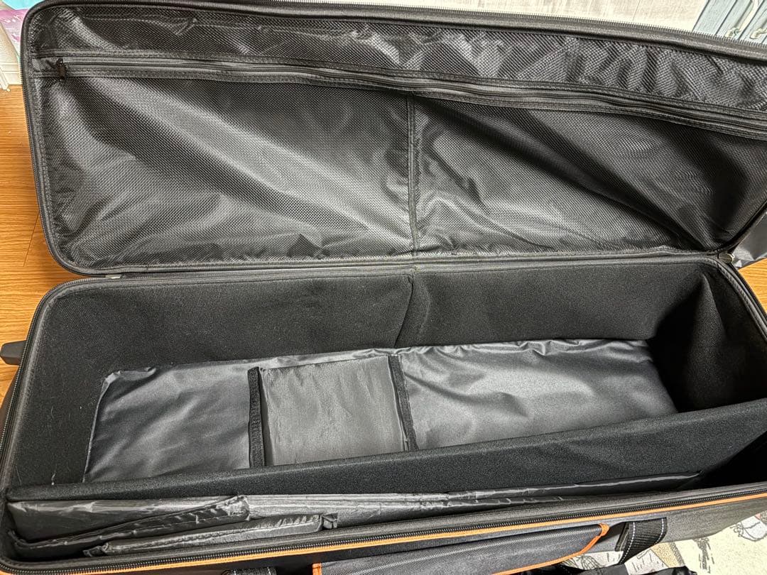 Fomito FB-06 キャスター付 キャリーケース