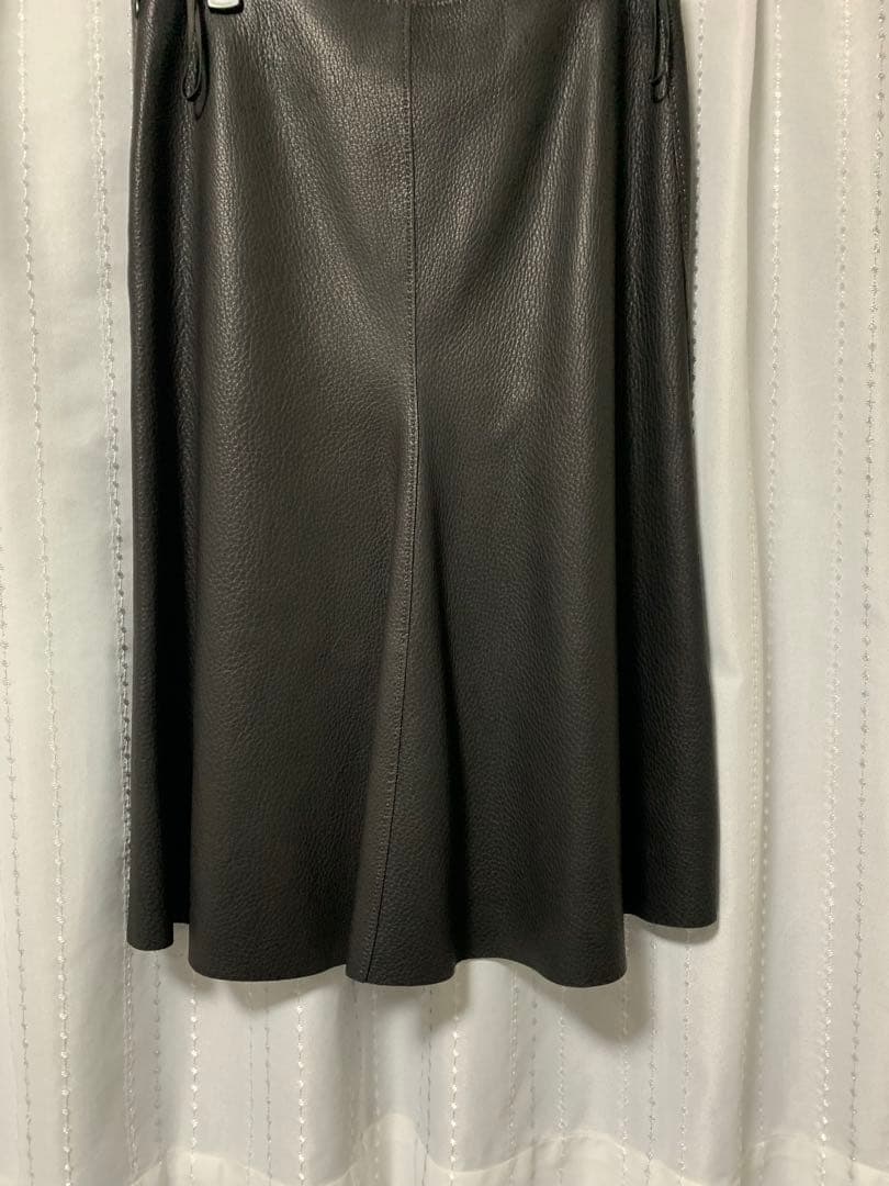 エルメス HERMES ダークブラウン ディアスキンレザー フレアスカート