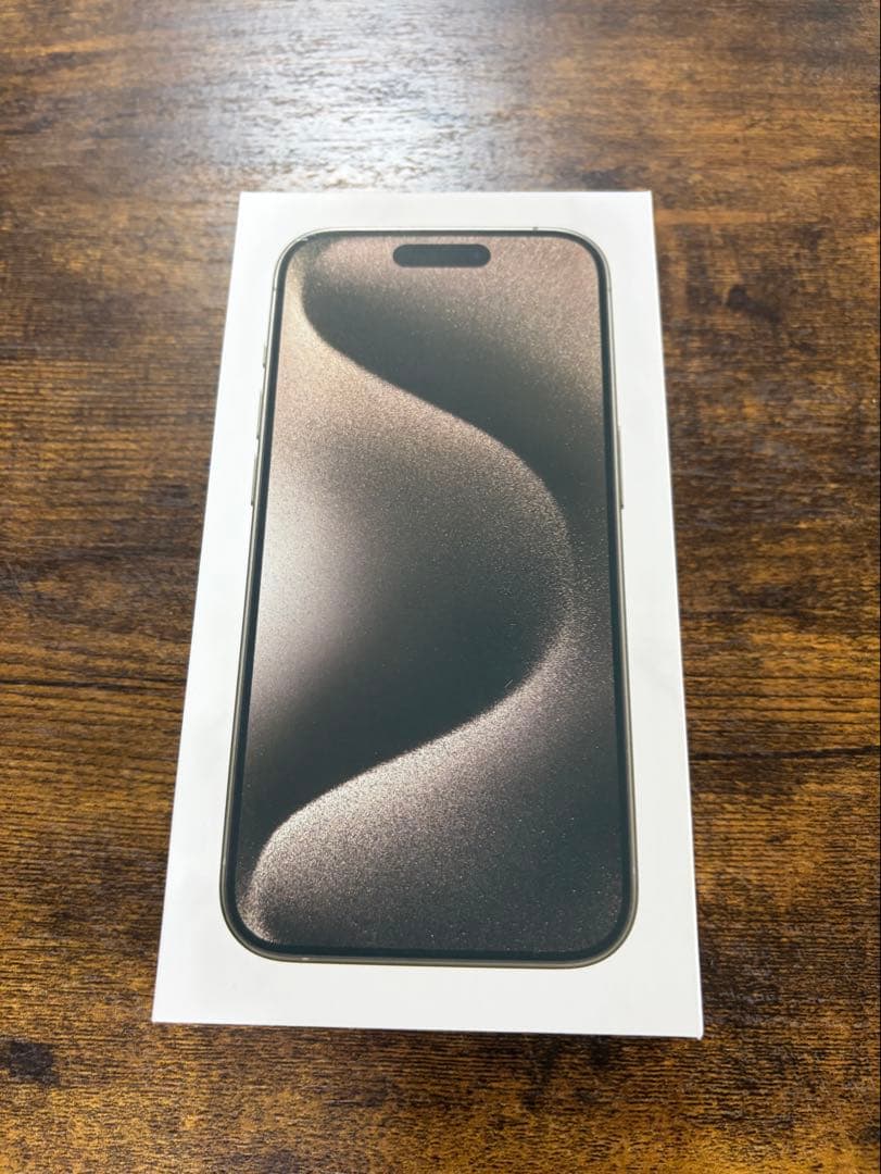 極美品　Apple iPhone 15Pro 本体