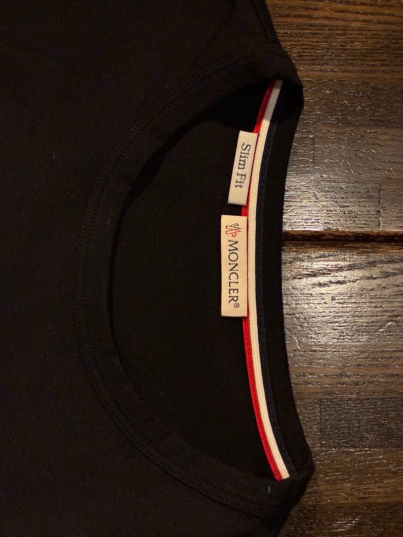 MONCLER スリムフィット ブラック Tシャツ