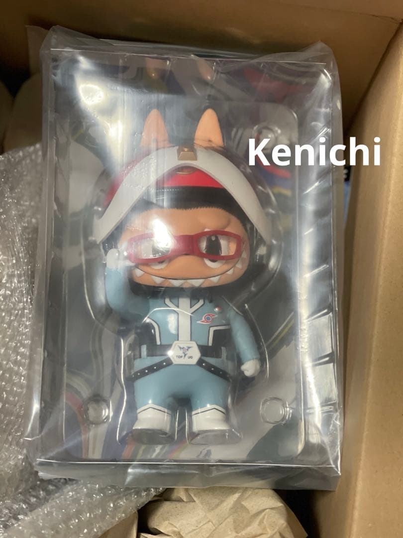 ウルトラ警備隊 LABUBU ラブブ TSUBURAYA CONVENTION