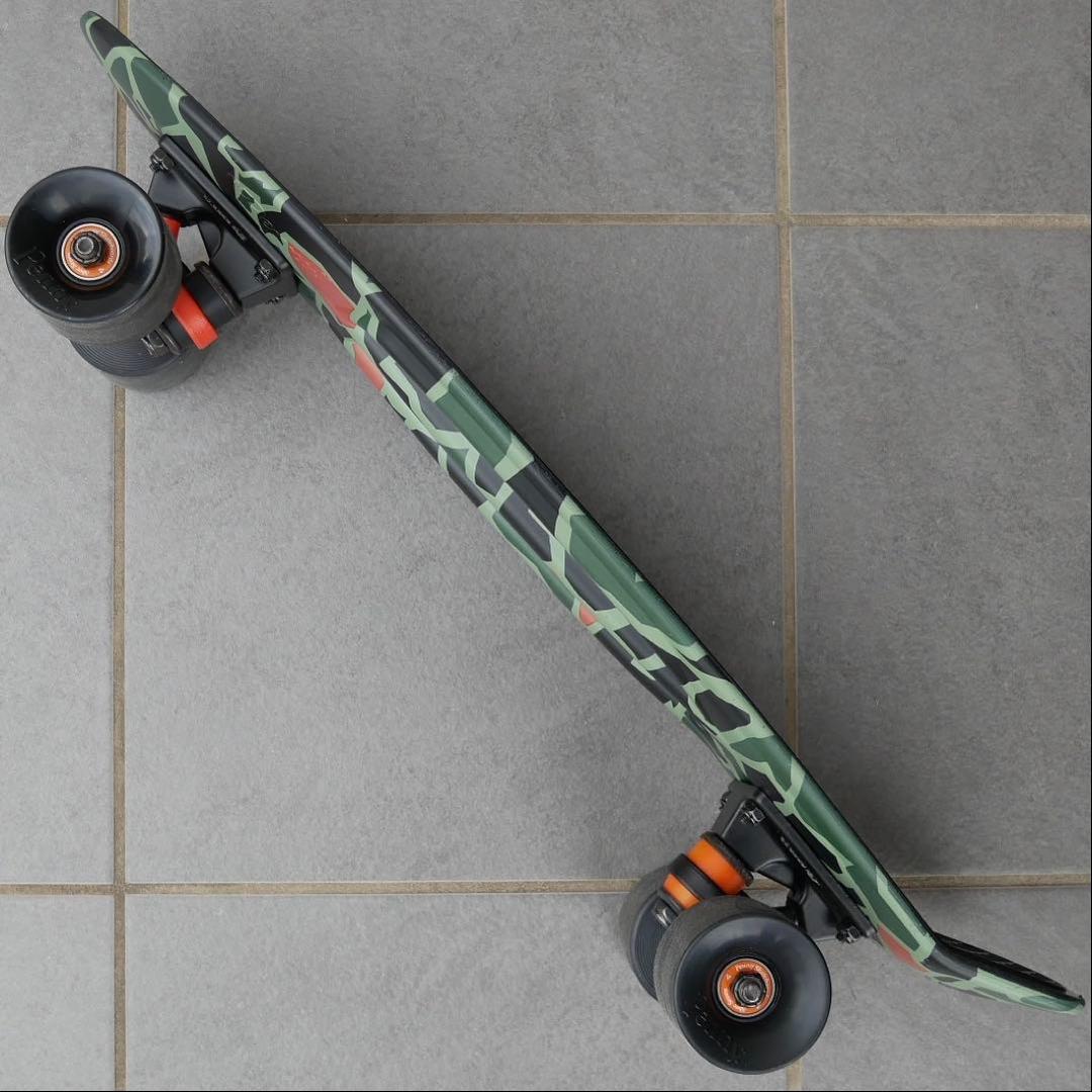 極美品【整備済み】ペニー22インチ ブラック グラフィック