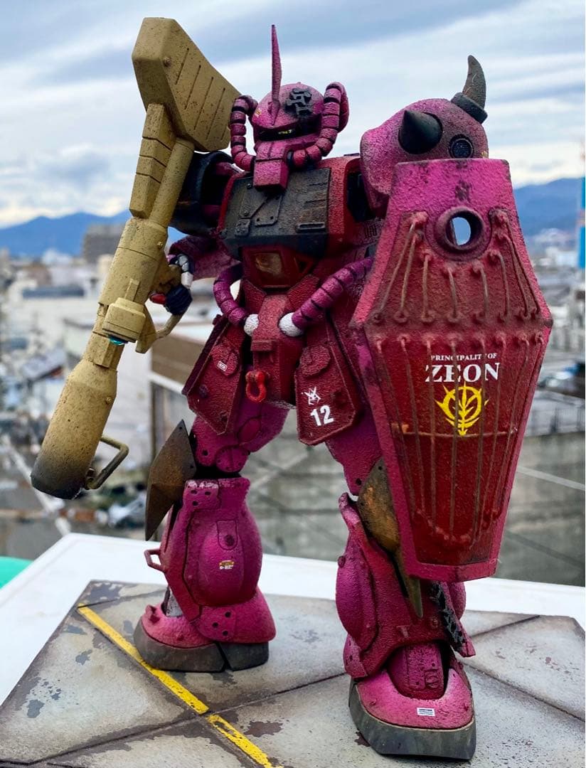 ガンプラ　MG MSV YMS-07シャア専用プロトタイプグフ　完成品