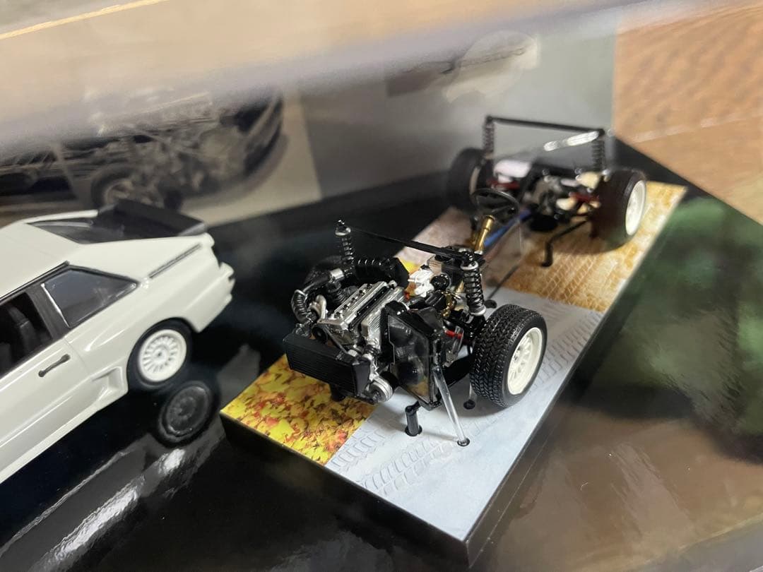 アウディ純正　クワトロスポーツ　メカニカルセット品