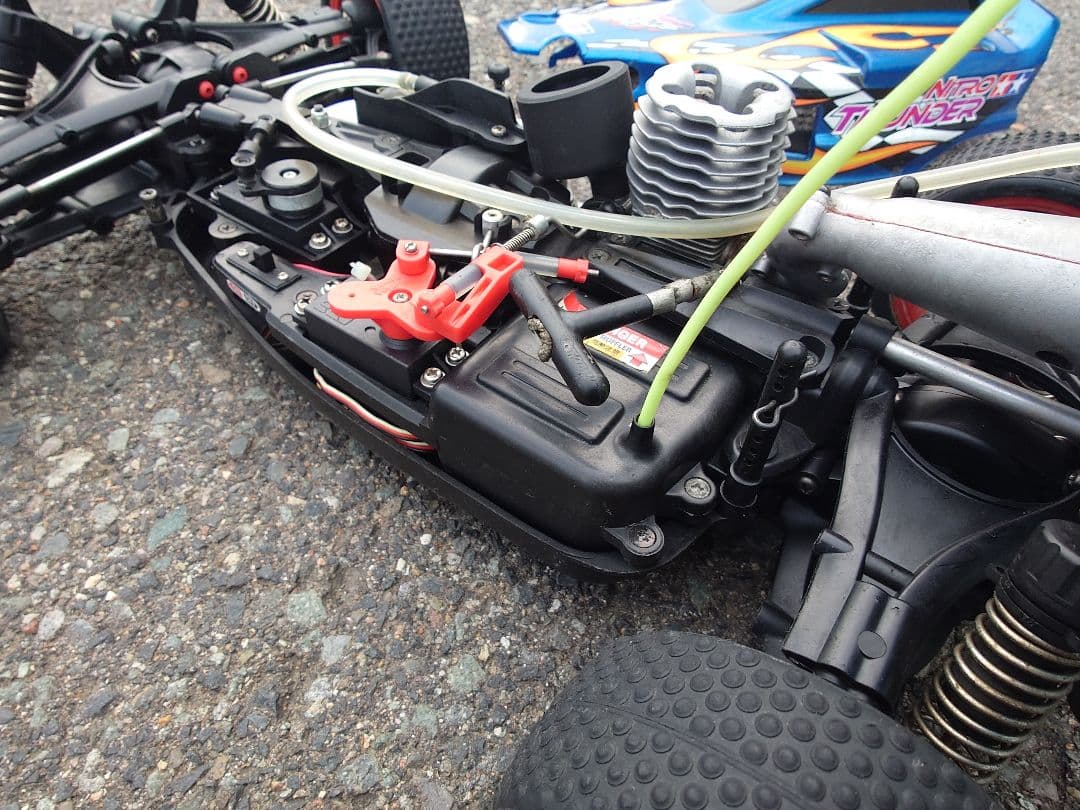 1/10 タミヤ4WDエンジンバギー即走行可