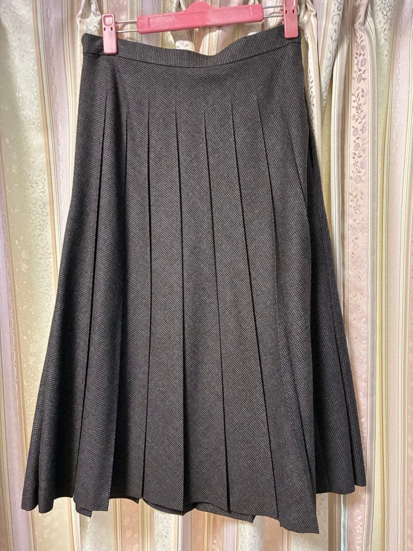 【美品】MARGARET HOWELLプリーツスカート