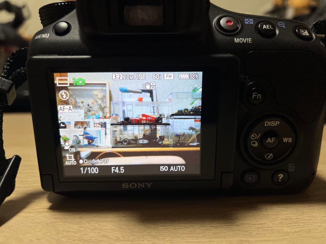 撮影枚数2710枚　Sony α58 W レンズセット フード フィルター付