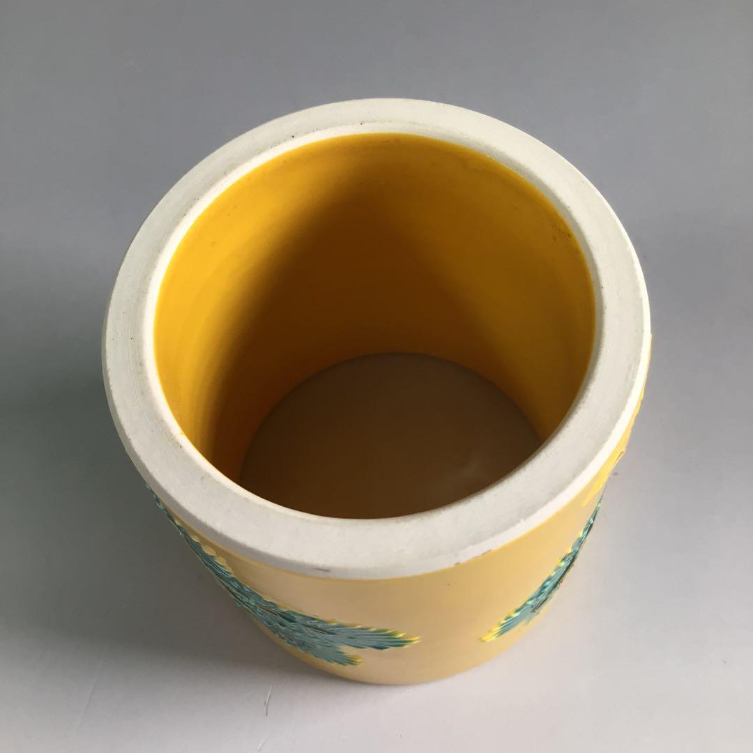 Ｒ３０６　蓋置　『中村翠嵐造』『黄交趾』『根引松文』　共箱　茶道具