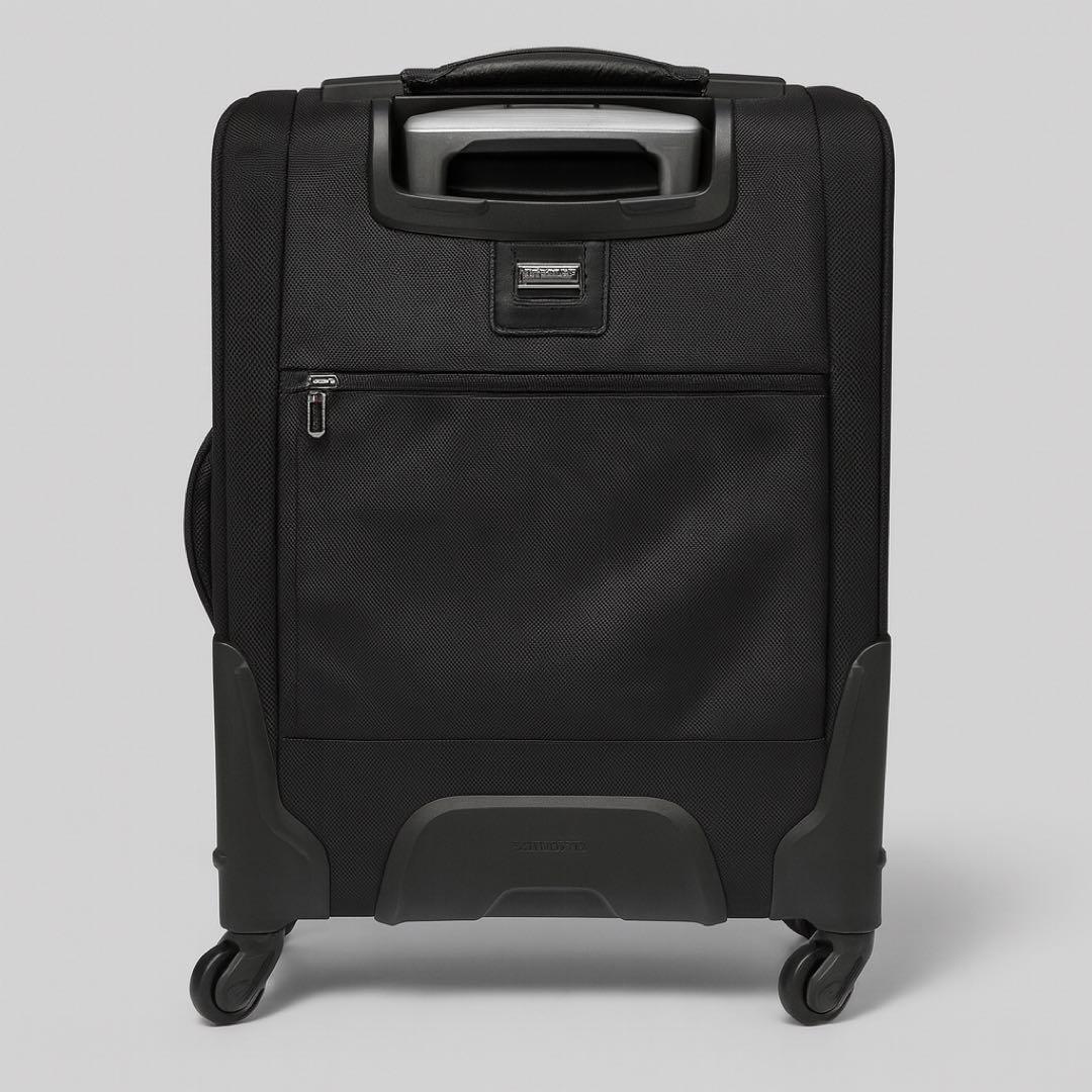 サムソナイト PRO-DLX4 機内持込可 スーツケース