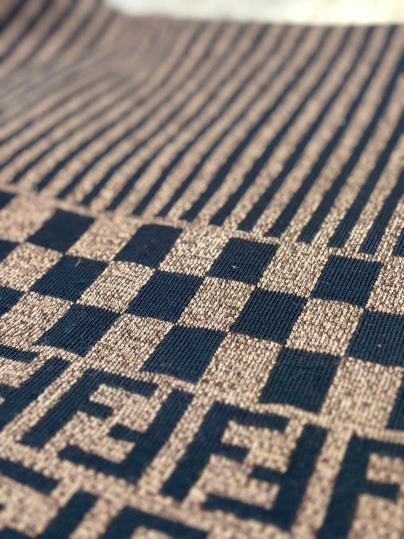 美品 イタリア製 FENDI ズッカ ウールニットマフラー ストール ジャケット