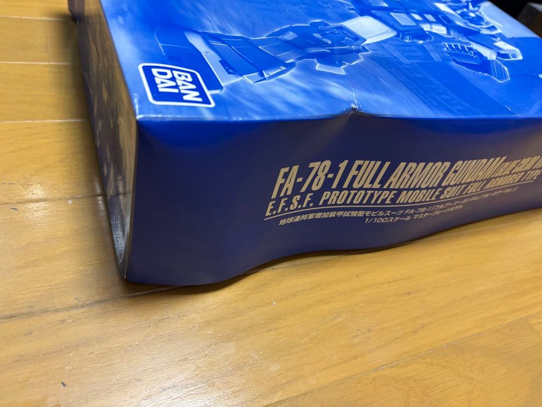 バンダイ　ＭＧ　プレミアムバンダイ フルアーマーガンダム　ブルー ver新古品