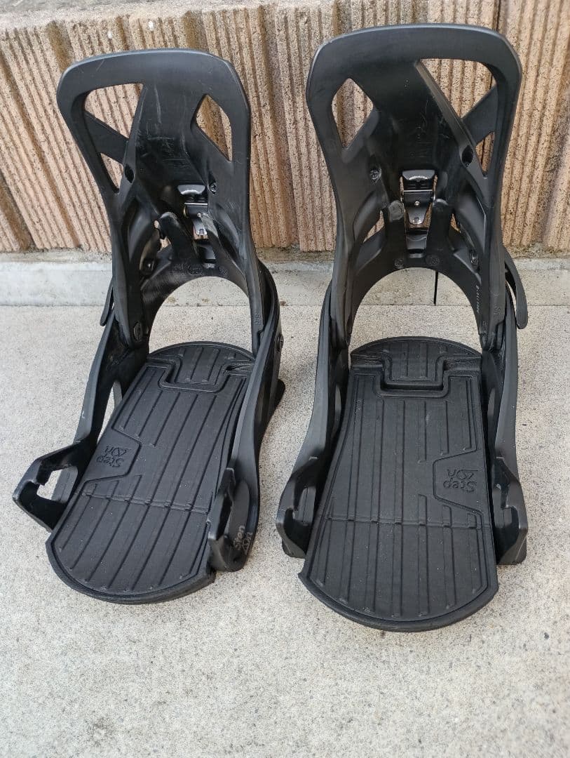 BURTON STEP ON Photon Wide 26cm ビンディング付き