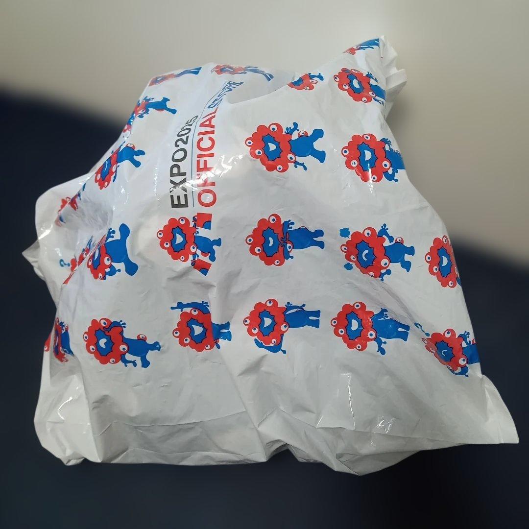 【新品】EXPO2025 ミャクミャク 黒ミャク ぬいぐるみ　這い型　Lサイズ