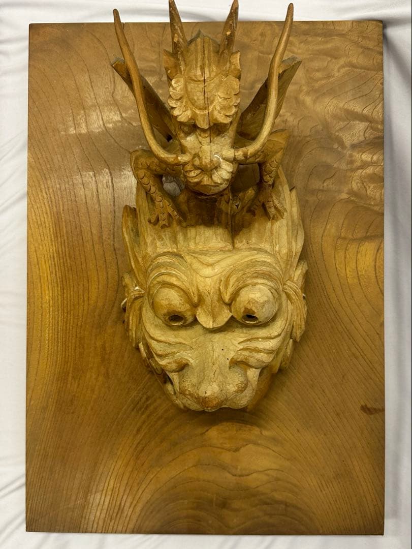 木製 神話的生物の彫刻 お面　一点物