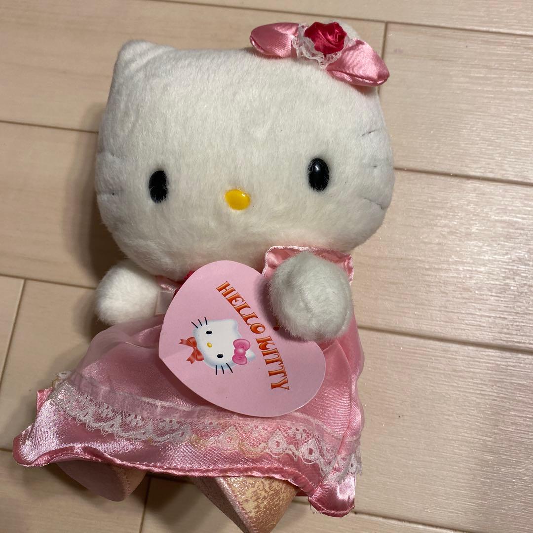 希少　1999年　ハローキティ ぬいぐるみ タグ付　KITTY ドレス