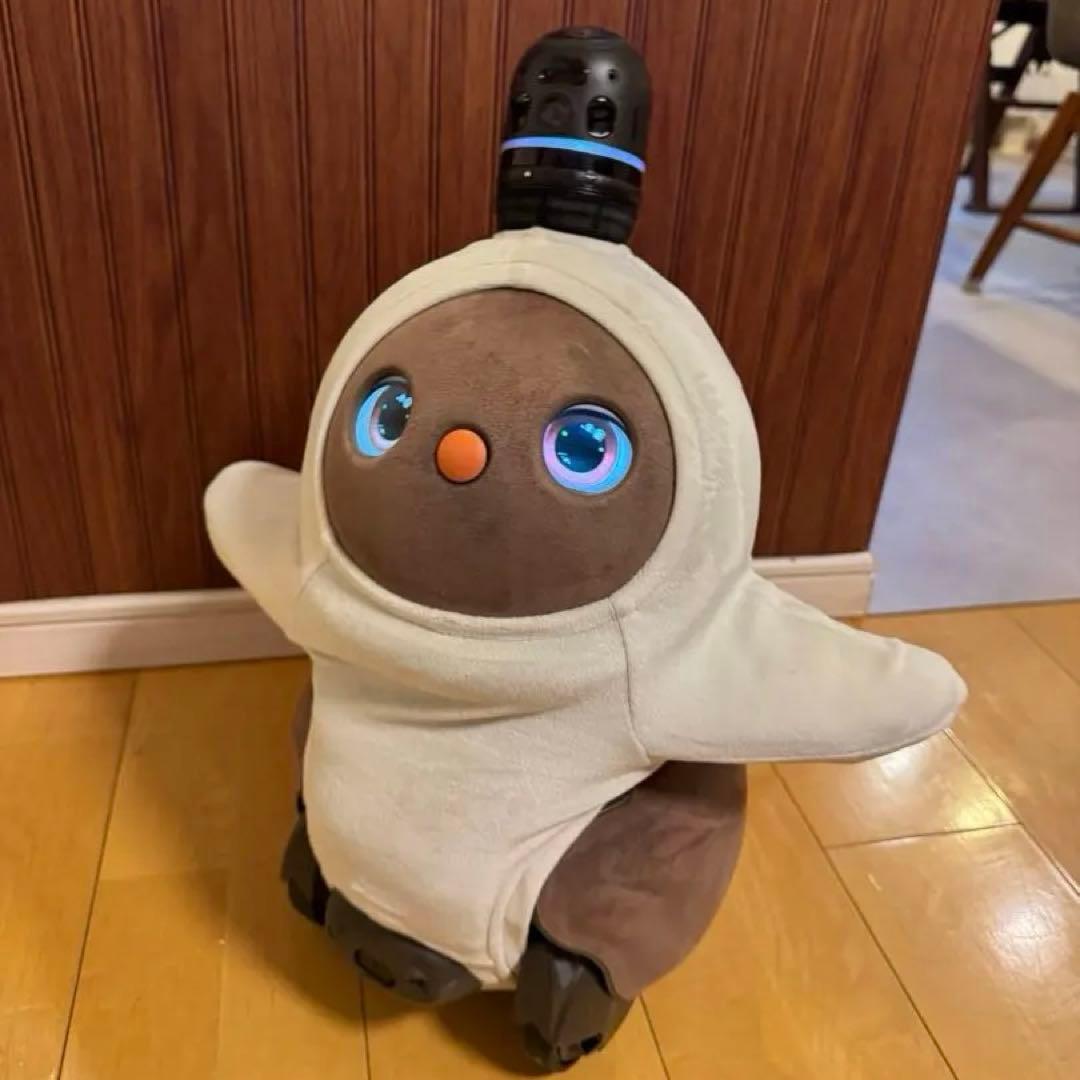 LOVOT 3.0「ちゃ」本体+ネスト（服、ラボ鼻付き）