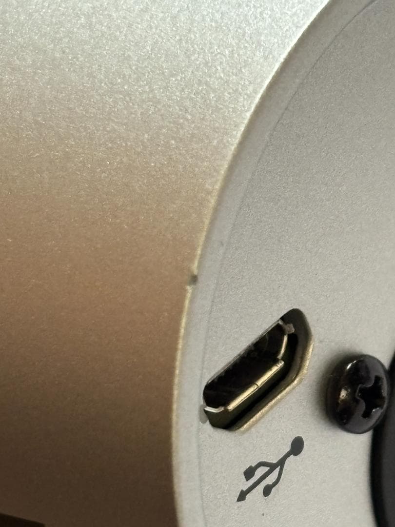 【匿名配送】 SHURE シュア MV7 ポッドキャストマイクロホン MV7-S