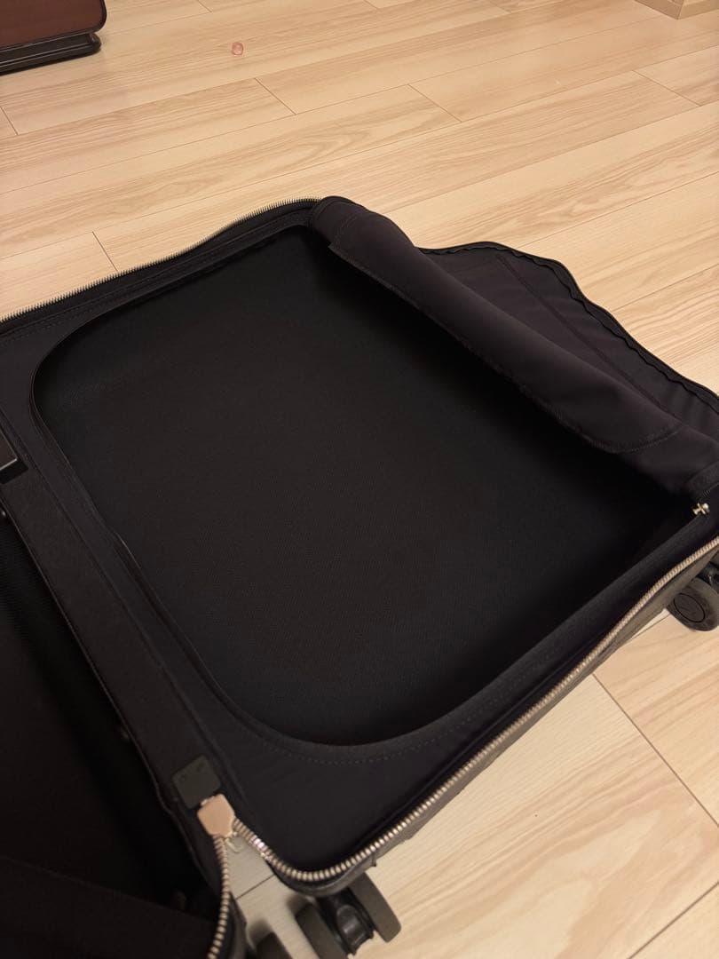 ルイ・ヴィトン スーツケースホライゾン 55