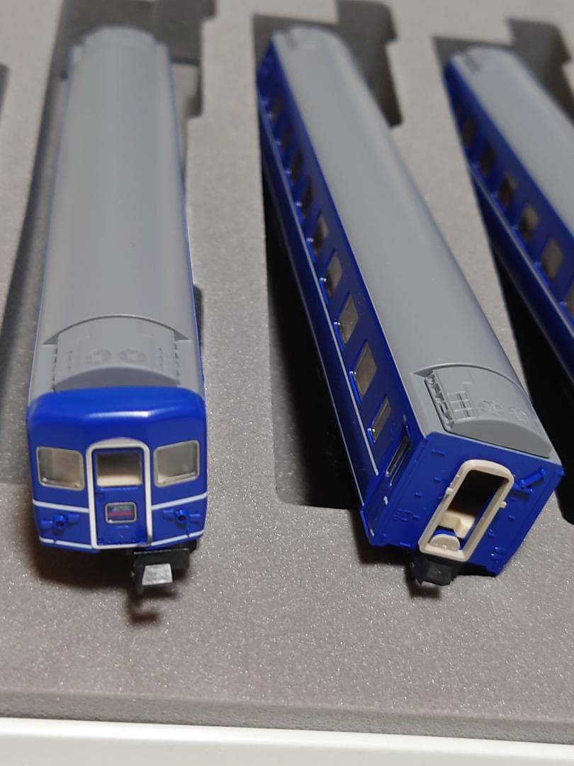 トミックス92814よりオハネフ24が2両とオハネ24が3両　扉帯無し