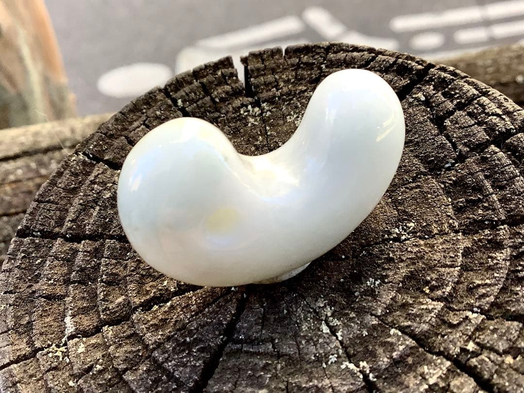 ✳霊神　神からの縁起物　糸魚川翡翠ジェダイト勾玉　本物をお身近に　機械鑑定鑑別付