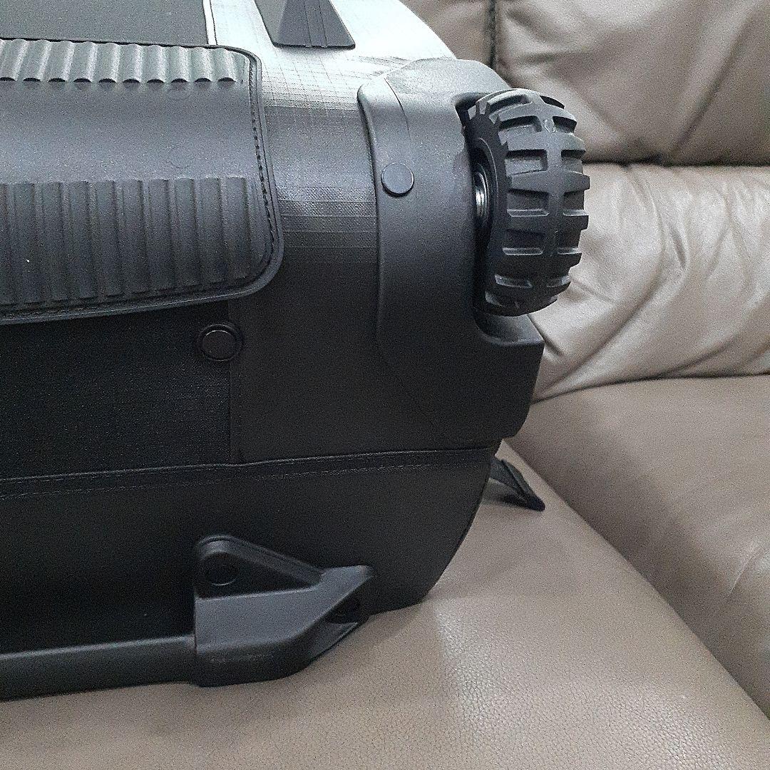 新品未使用☆ new balance キャリーバッグ