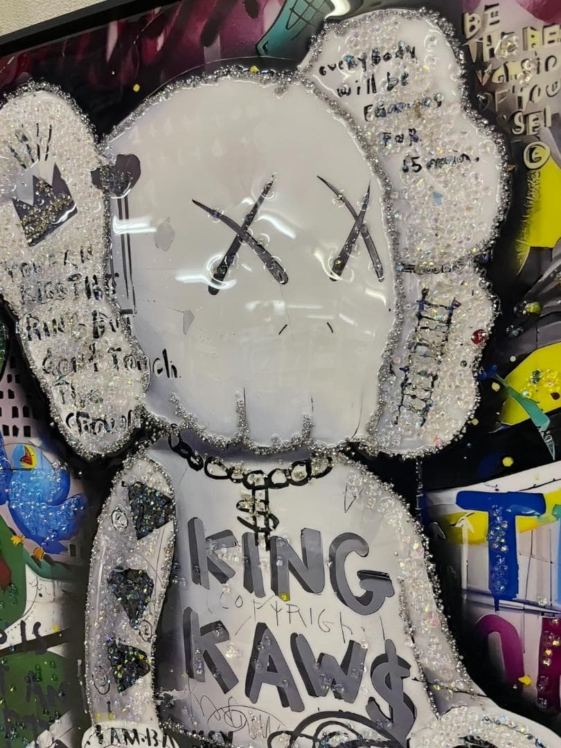 水晶絵　KAWS　カウズ　コンパニオン　アートパネル　クリスタル　立体　絵画